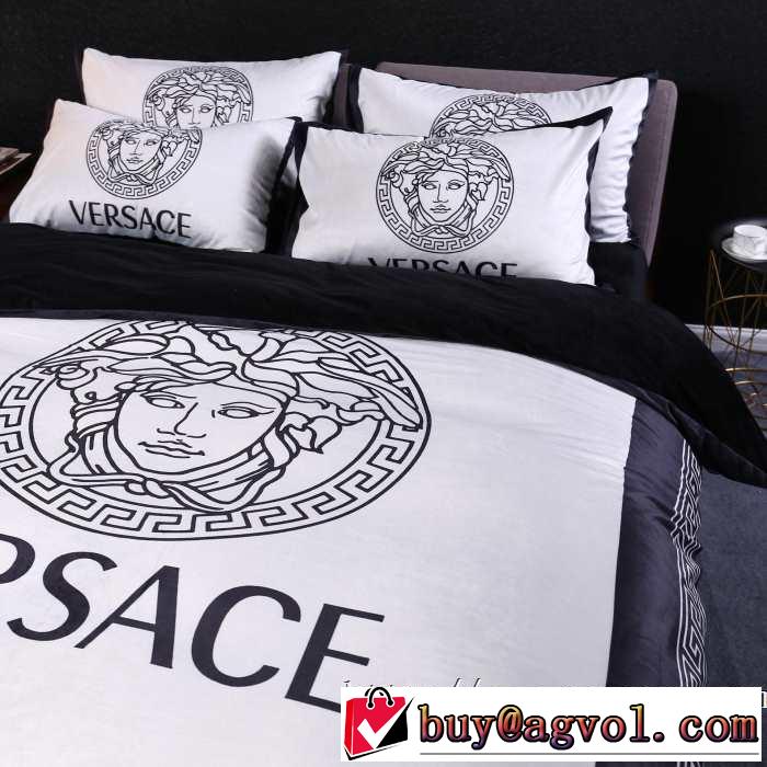 使いやすさのトレンド ヴェルサーチVERSACE 先取り 2019/2020秋冬ファッション 寝具4点セット