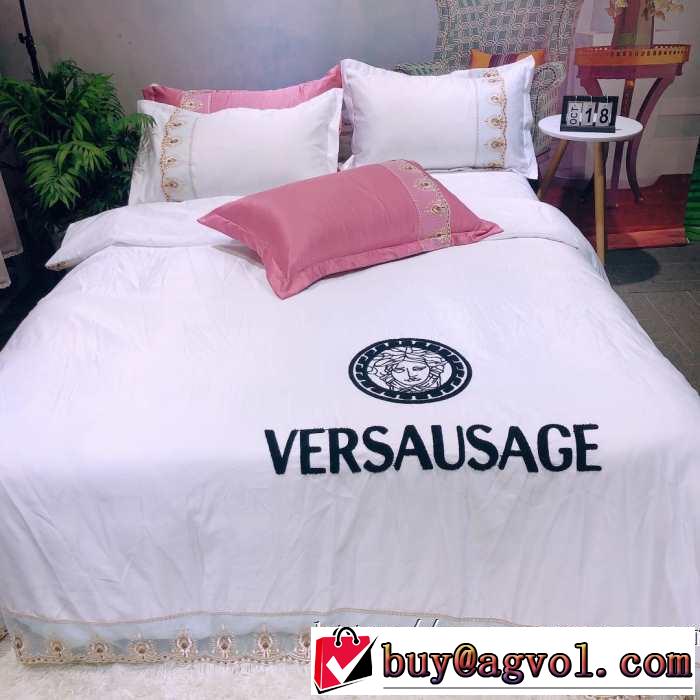 寝具4点セット ヴェルサーチ人気ブランドの秋冬新色 VERSACE 先取り 2019/2020秋冬ファッション
