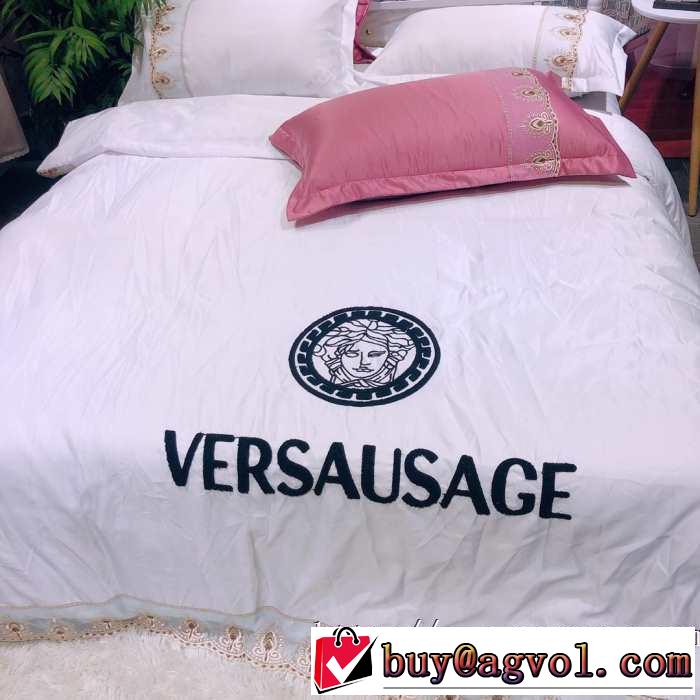 寝具4点セット ヴェルサーチ人気ブランドの秋冬新色 VERSACE 先取り 2019/2020秋冬ファッション