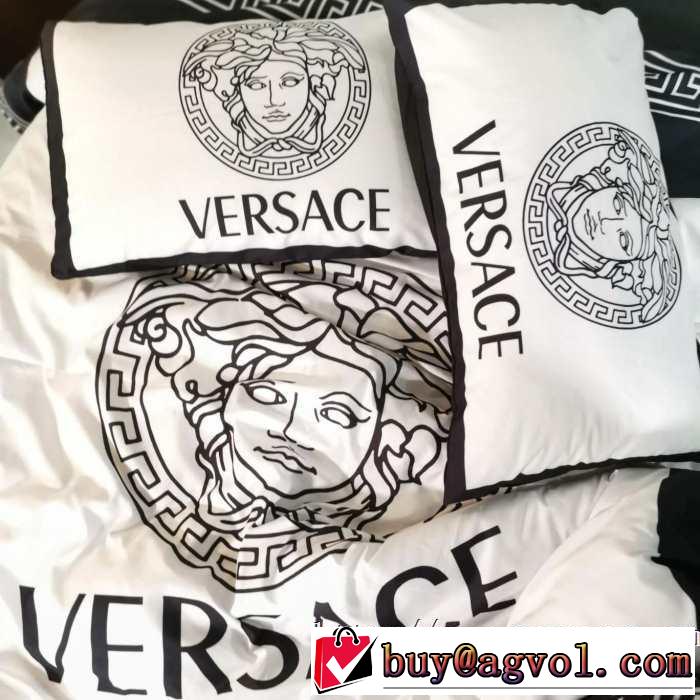 最高にCOOL秋冬新作 ヴェルサーチ 【2019秋冬トレンド】押さえておきたい VERSACE 寝具4点セット
