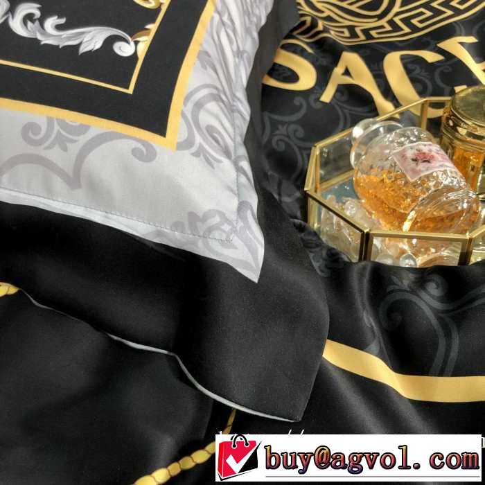 秋冬に大注目のカラー ヴェルサーチ 2019秋断然ブランド推し VERSACE 寝具4点セット