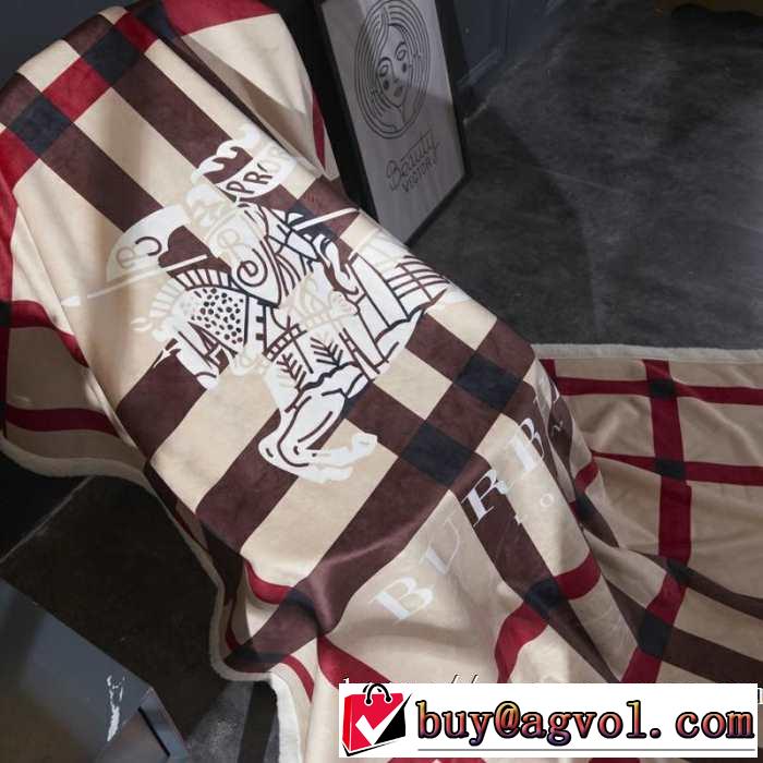 想像以上の柔らかさと軽量 バーバリー BURBERRY  超心地よい肌触り ブランケット 秋冬の寒さ対策