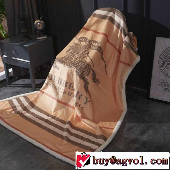 バーバリー BURBERRY  セレブ愛用　贈り物にも最適 ブランケット 超極細繊維を使用した美品