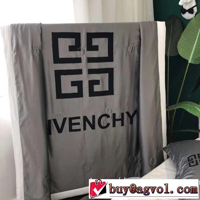 2019春夏トレンドアイテム ジバンシー 寝冷え対策にぴったり GIVENCHY ブランケット 夏はエアコンの効いた部屋対応 