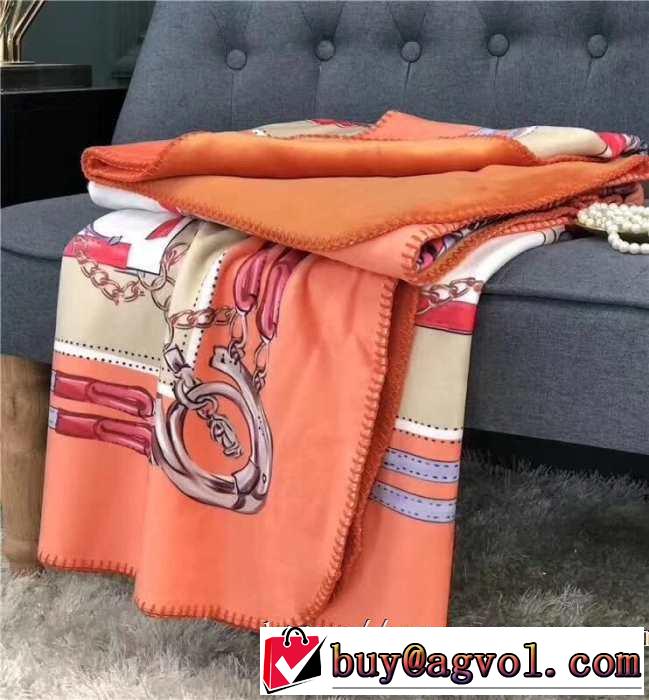 エルメス HERMES 大人カジュアル夏ファッション2019 ブランケット 持ち運びに便利 モコモコに幸せを感じる肌触り