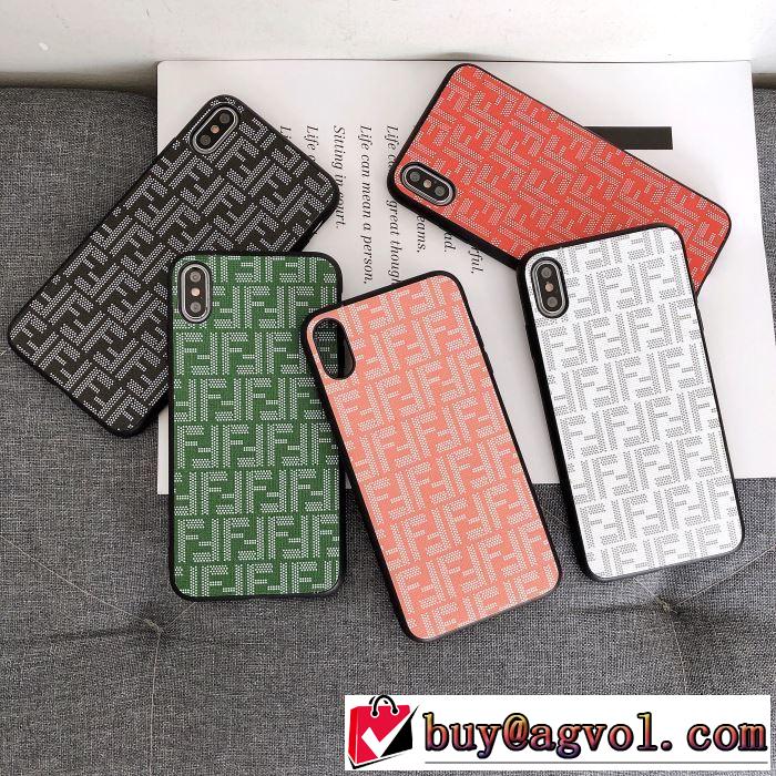 スマホケース フェンデイ コピー お手頃高品質な人気iPhoneX/XSケース 新作 FENDI コレクショントレンド最新モデル激安販売