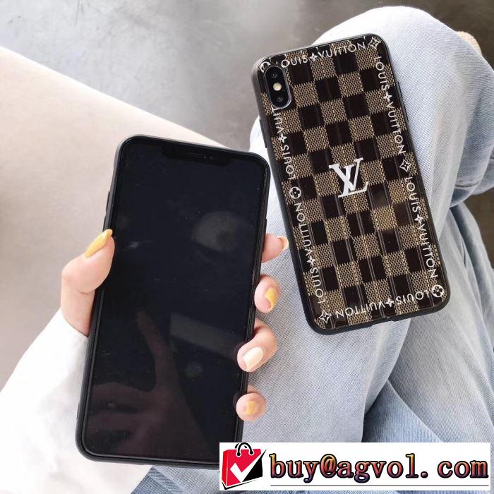 ルイ ヴィトン LOUIS VUITTON ケータイケース 秋冬ファッションコーディネート 2019秋冬トレンドデザイン