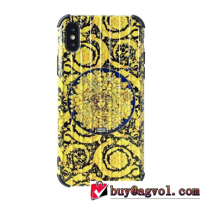ファッション上級者向け ヴェルサーチVERSACE 2019秋冬トレンドデザイン スマートフォンケース 人気の秋冬新作再登場