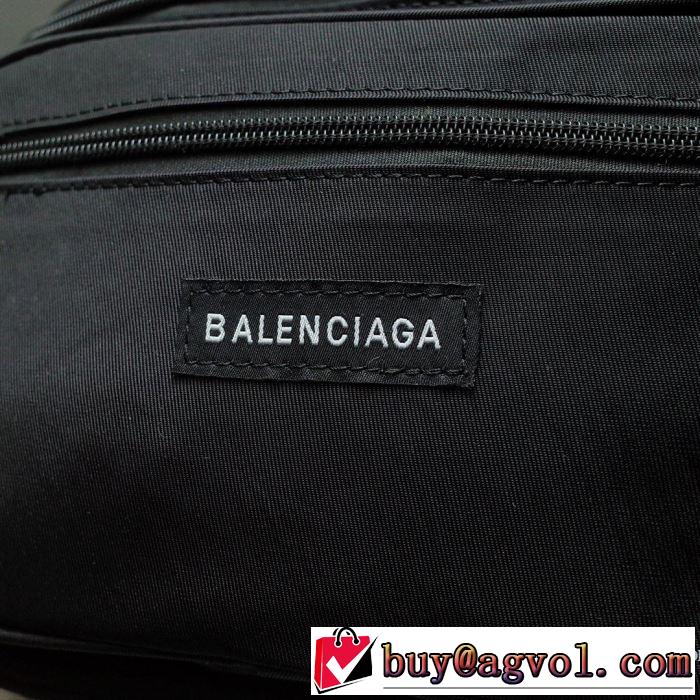 バレンシアガ 2020秋冬流行ファション  BALENCIAGA 最高にCOOL秋冬新作 ウエストポーチ シンプルに着こなしたい
