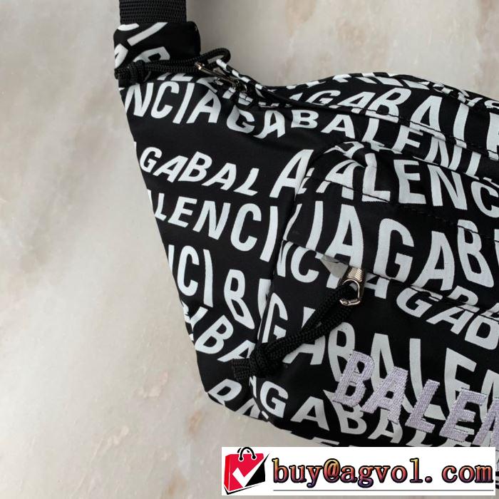 おしゃれに秋を迎えるために バレンシアガ人気ブランドの秋冬新色  BALENCIAGA ウエストバック 2019トレンドカラー秋冬セール