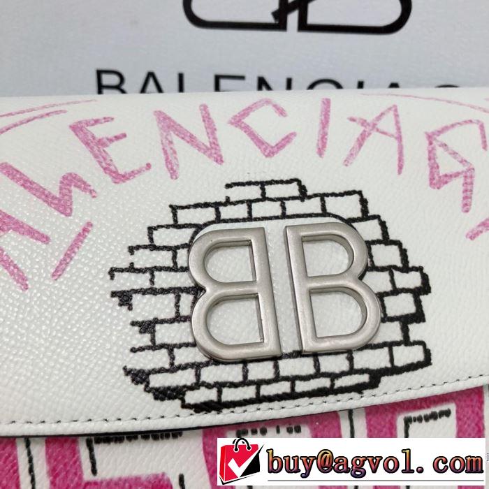 ミニバッグ秋冬にお世話になる定番  バレンシアガ優しいのに存在感  BALENCIAGA 【最新】2019年秋冬のトレンド速報