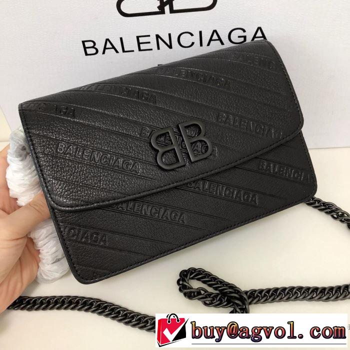 バレンシアガ秋冬から人気継続中  BALENCIAGA最速2019秋冬トレンドブランド ミニバッグ シンプルに着こなしたい