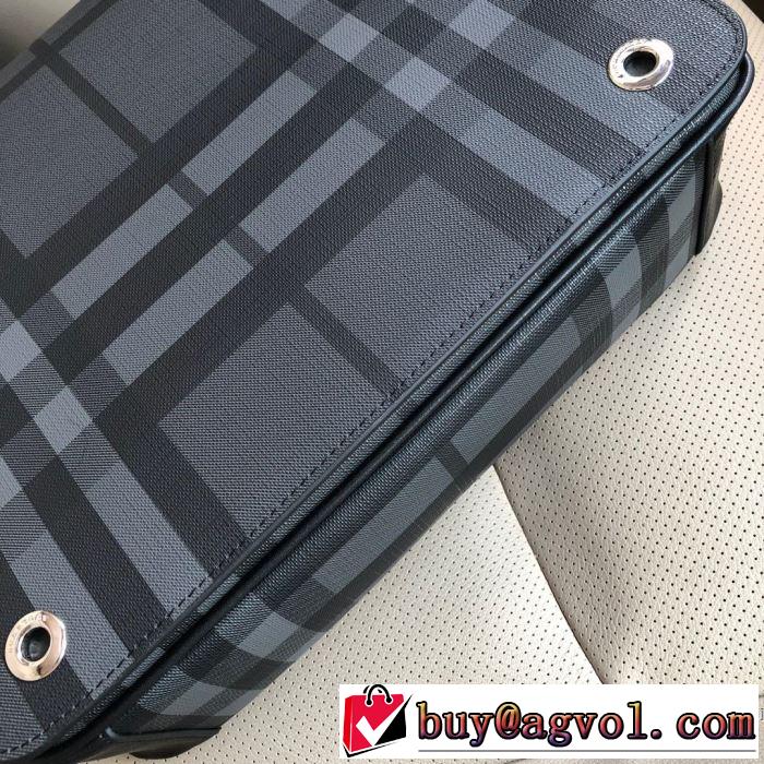 バーバリー BURBERRY ビジネスバッグ 2019春夏も引き続きトレンド 夏にぴったり上品