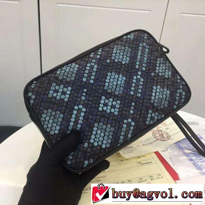 ポーチ 大人カジュアル夏ファッション2019 ボッテガ ブランド BOTTEGA VENETA 暑い季節も大活躍