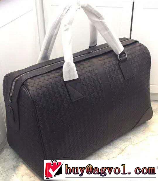 2019春夏の大注目トレンド ボッテガ ブランド BOTTEGA VENETA ビジネスバッグ おしゃれデザインも大人気