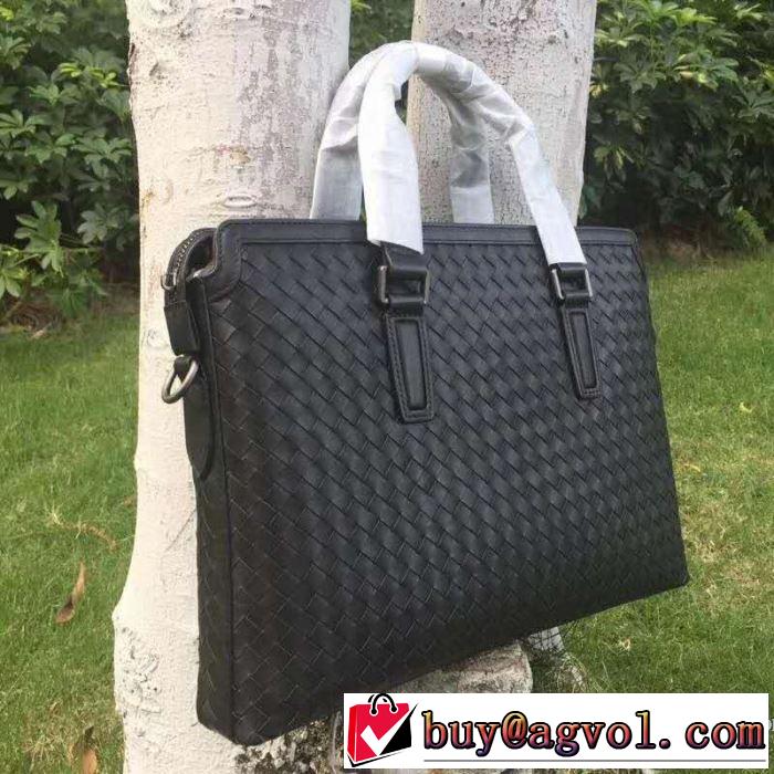 ボッテガ ブランド BOTTEGA VENETA ビジネスバッグ 一気にトレンド感満載な着こなし 2019SSのトレンド商品
