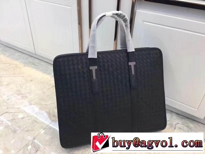 夏おすすめ人気ブランドアイテム ボッテガ ブランド BOTTEGA VENETA ビジネスバッグ 2019春夏も引き続きトレンド