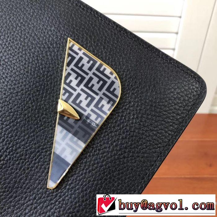 2019秋冬着こなし方おすすめ　フェンディおしゃれで機能性の高い　FENDI ハンドバッグ 多色可選　オシャレな秋冬コーデスタイル
