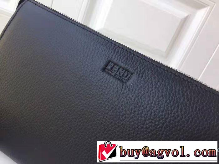 秋冬流行2019-2020年人気色　フェンディ機能性や暖かさ着用感すごい　 FENDI 2019/2020年AW人気ブランド　ハンドバッグ
