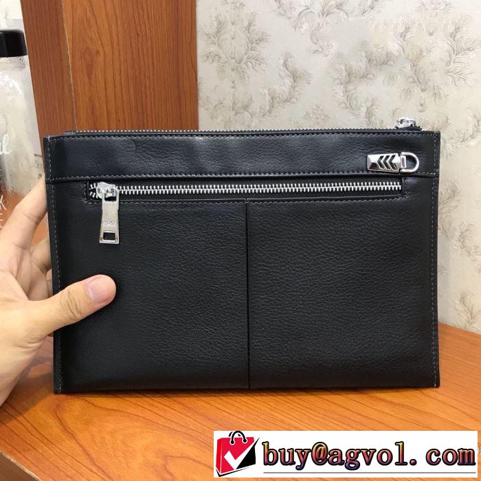 2019秋冬トレンドデザイン エルメス今年注目すべき秋冬ファッション  HERMES ポーチ 素敵続くトレンド