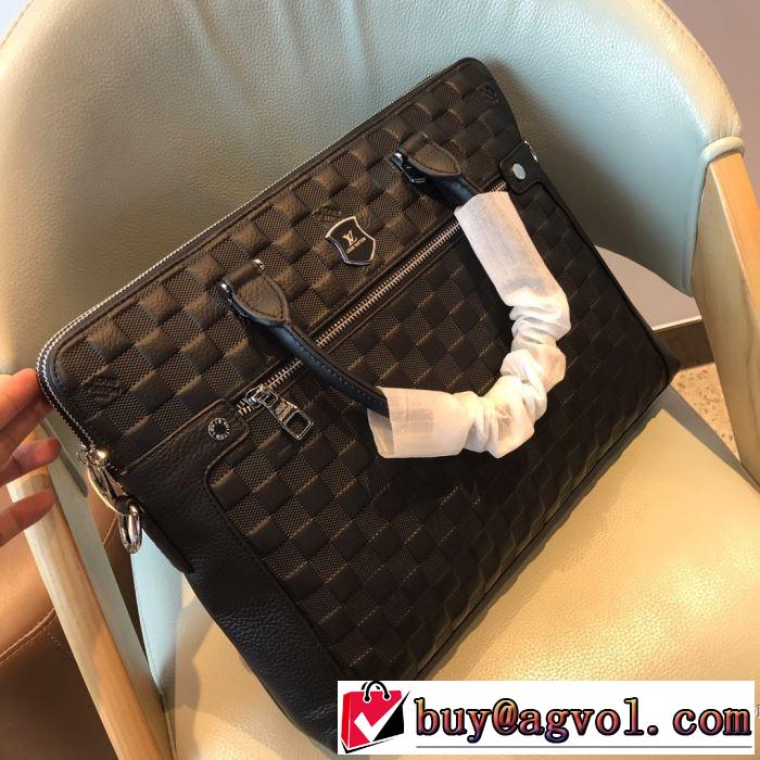 秋冬ファッションコーディネート ルイ ヴィトン人気ファッション雑誌でも掲載  LOUIS VUITTON ハンドバッグ 最重要！2019秋冬トレンド