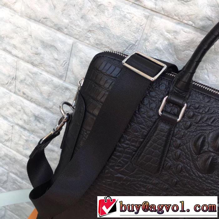ルイ ヴィトン 優しい色味がかわいい LOUIS VUITTON 速報！2019年秋ファッショントレンド ハンドバッグ  秋冬もちろん主役級