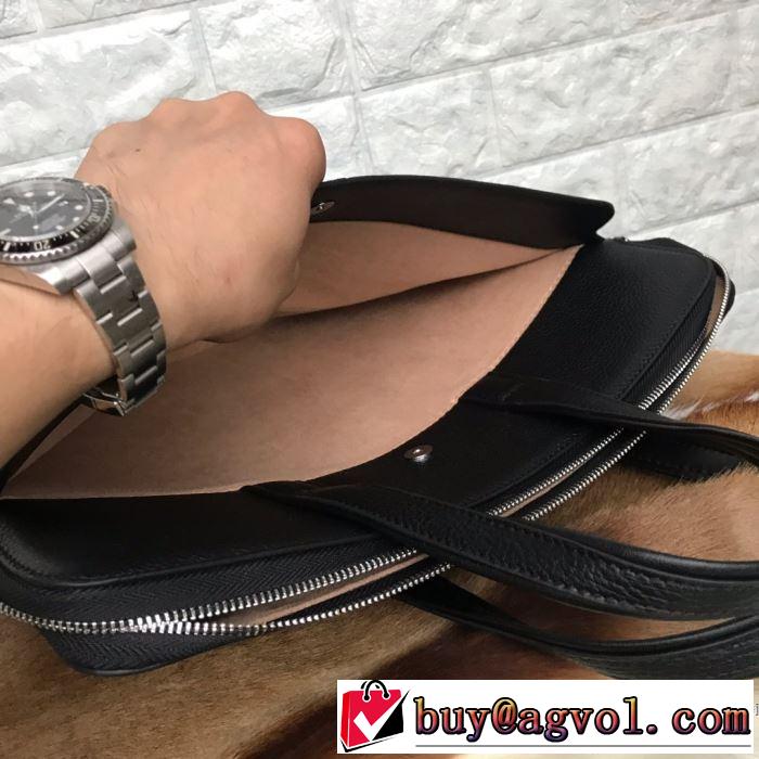 ハンドバッグ  大人かわいい秋冬コーデを楽しみ ルイ ヴィトンおしゃれ度アップ秋冬コレクション  LOUIS VUITTON 2019秋のファッショントレンドはこれ