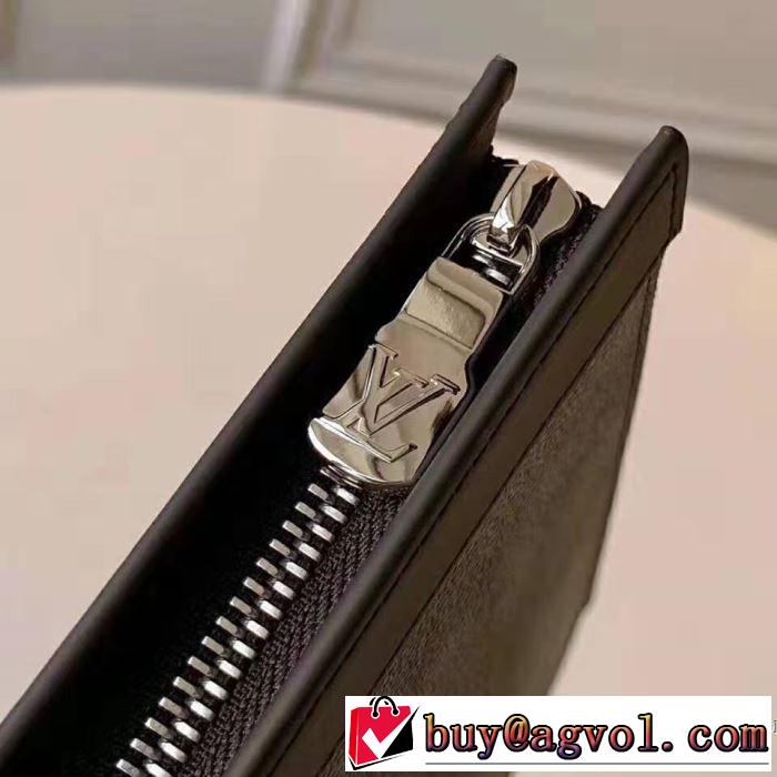 ポーチ  トレンド入り確実最新コレクション ルイ ヴィトン2019年秋冬に欠かせない  LOUIS VUITTON おしゃれでおすすめ今季トレンド