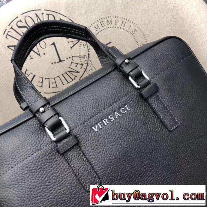 ビジネスバッグ 2019年の夏のマスト 春夏の流行りトップス プラダ PRADA