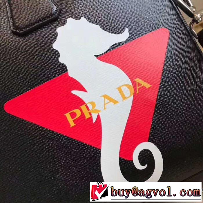 プラダ PRADA ビジネスバッグ 《2019年》今、注目のストリート 春夏のトレンドアイテム