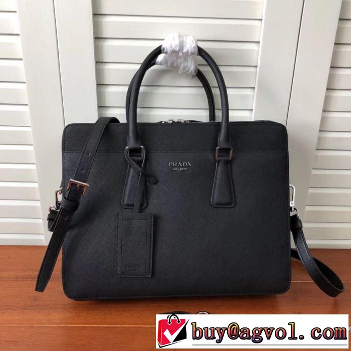 ハンドバッグ  秋ファションのトレンド プラダ 2019秋に注目したい  PRADA 一番おしゃれ秋冬トレンド