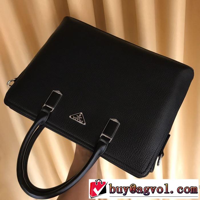 2019-20秋冬トレンドファッション プラダ PRADA 最新秋冬トレンドをチェック ハンドバッグ 秋冬流行りファション