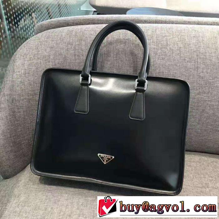 プラダ やっぱり優しい色 PRADA 【2019秋冬トレンド】押さえておきたい ハンドバッグ 2色可選 サイズのよさを感じる新作
