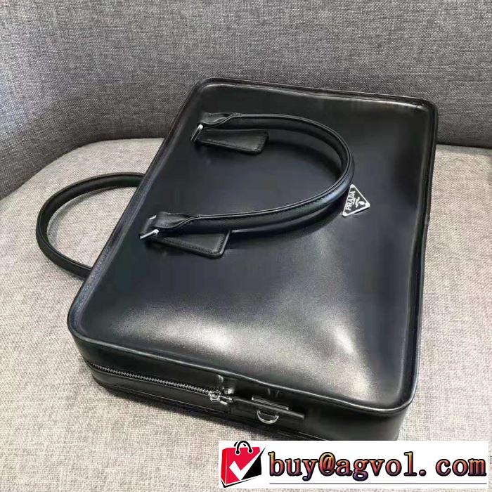 プラダ やっぱり優しい色 PRADA 【2019秋冬トレンド】押さえておきたい ハンドバッグ 2色可選 サイズのよさを感じる新作