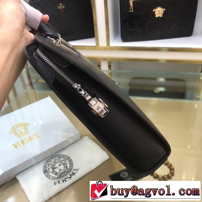 ハンドバッグ  秋冬コーデと相性がいい プラダ 2019トレンド秋冬おすすめ安い PRADA  おしゃれなファッションコーデ