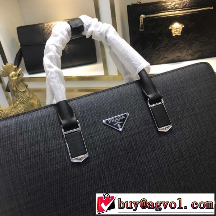 プラダ 2019年秋冬に欠かせない PRADA トレンド入り確実最新コレクション ハンドバッグ 活躍するトレンドアイテム