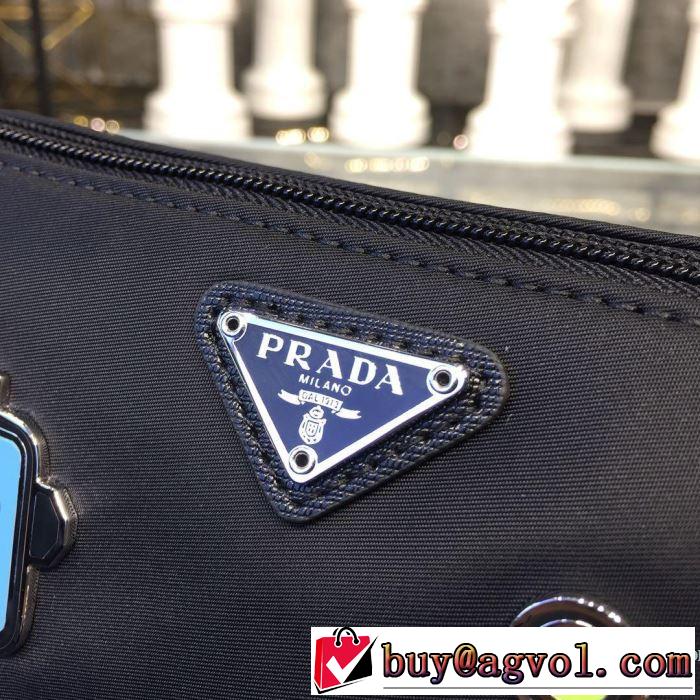 PRADA 最新作おすすめしたい秋冬 プラダ  寒い季節トレンド上品 ポーチ  今年の秋冬のトレンド激安セール