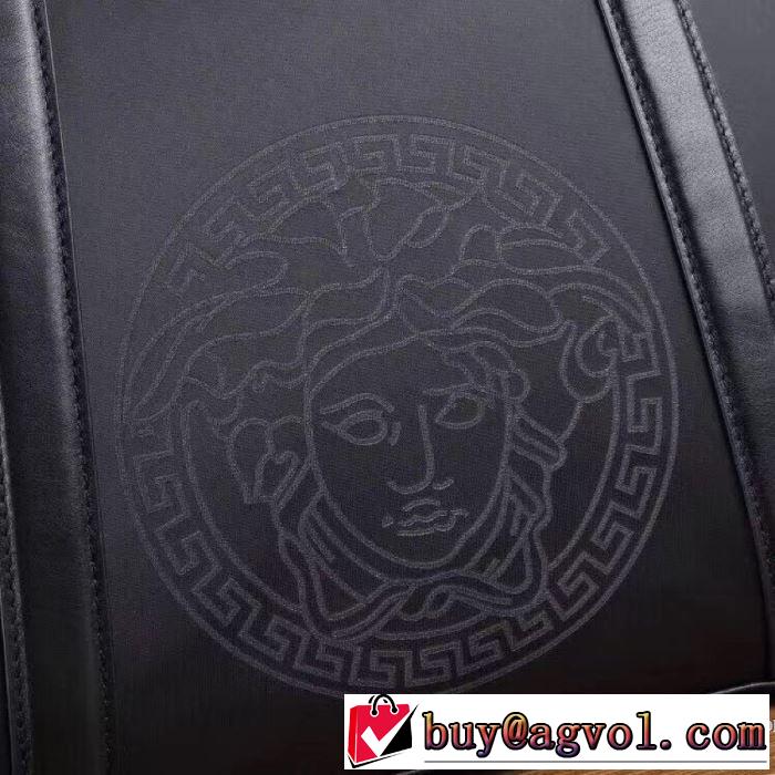 とにかく安心品質MEDUSA HEADナイロンビジネスバッグ メンズおすすめプレゼント ヴェルサーチ コピー ハンドバッグ 大容量