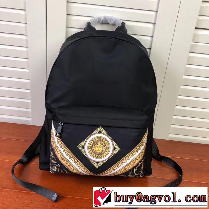 秋冬定番おすすめヴェルサーチコピーメンズバックパックVERSACE 手頃な価格に新商品 GOLD BAROCCO PRINT BACKPACK