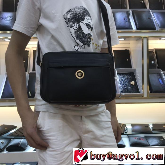 VERSACE 秋にはやる最新作を先取り ヴェルサーチ 2019秋冬トレンドアイテム ミニバッグ さわやかに新品おすすめ