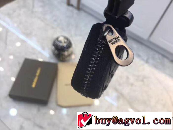 ボッテガ ブランド BOTTEGA VENETA 財布 季節をまたい新作アイテム 2019年の夏のマスト