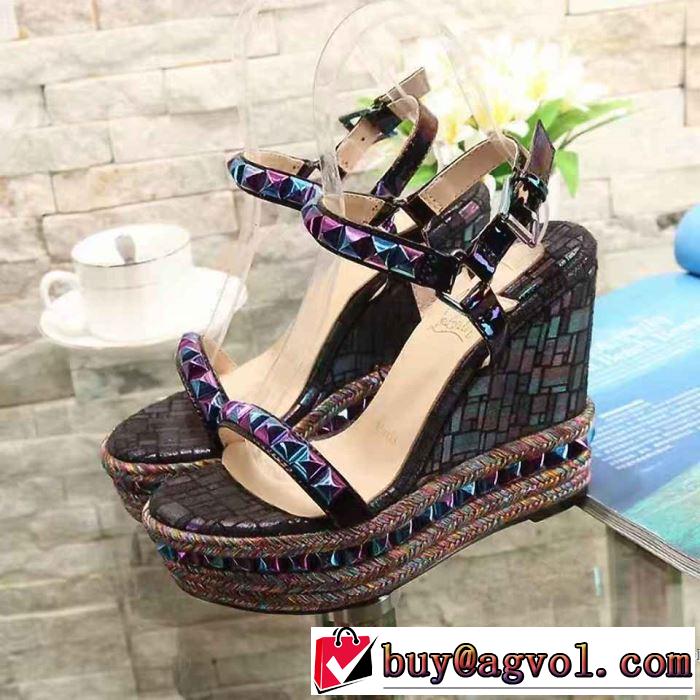 2019春夏も引き続きトレンド 春夏のトレンドアイテム クリスチャンルブタン Christian Louboutin サンダル