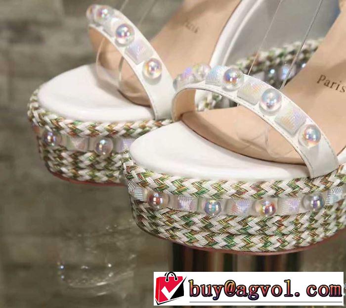 大人可愛いスタイル 2019年春夏流行ファッション クリスチャンルブタン Christian Louboutin サンダル 4色可選
