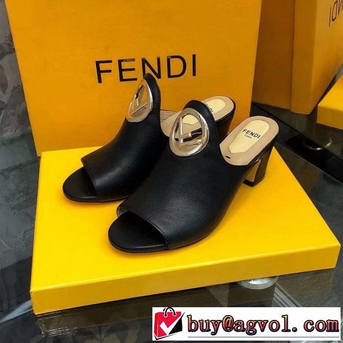 目を引く春夏トップス 2019春夏の大注目トレンド フェンディ FENDI サンダル 2色可選