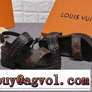 サンダル 2019年春夏のトレンドアイテム 春夏シンプルファッションでOK！ ルイ ヴィトン LOUIS VUITTON
