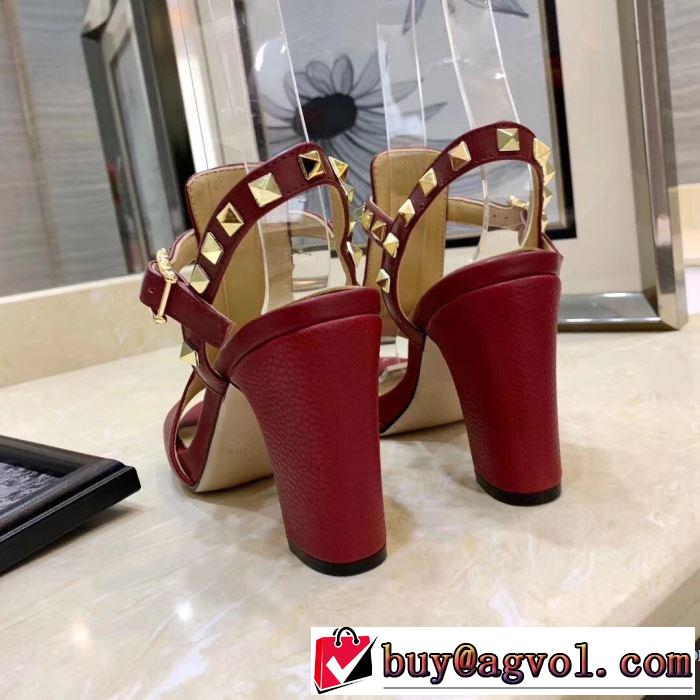 2019春夏のトレンド新商品 ヴァレンティノ VALENTINO サンダル 3色可選 今から夏まで活躍する