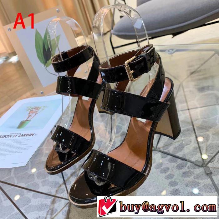 3色可選 サンダル 【2019春夏】最新コレクション 春夏を感じさせる ヴァレンティノ VALENTINO