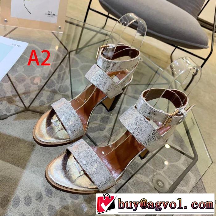 3色可選 サンダル 【2019春夏】最新コレクション 春夏を感じさせる ヴァレンティノ VALENTINO