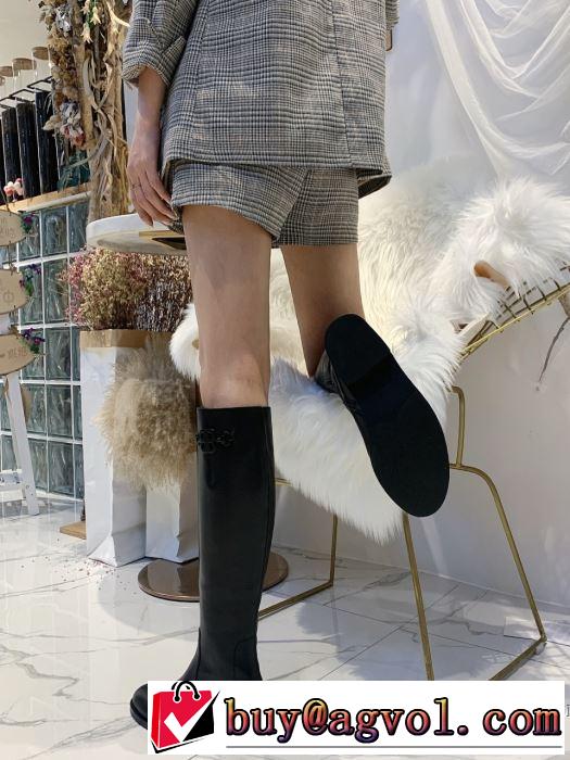 2019-20秋冬トレンドファッション バレンシアガ BALENCIAGA 最新秋冬トレンドをチェック レザーブーツ 秋冬流行りファション