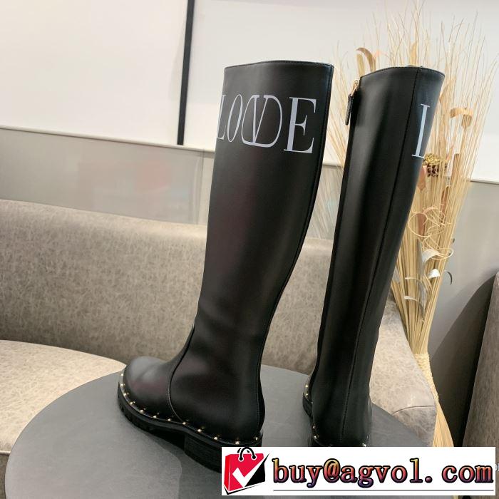 秋冬流行りファション ヴァレンティノ VALENTINO 最新秋冬トレンドをチェック！2019-20秋冬 レザーブーツ 絶対おさえるべきカラーと最新